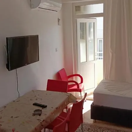 Hotel de apartamente Gunisigi Apart